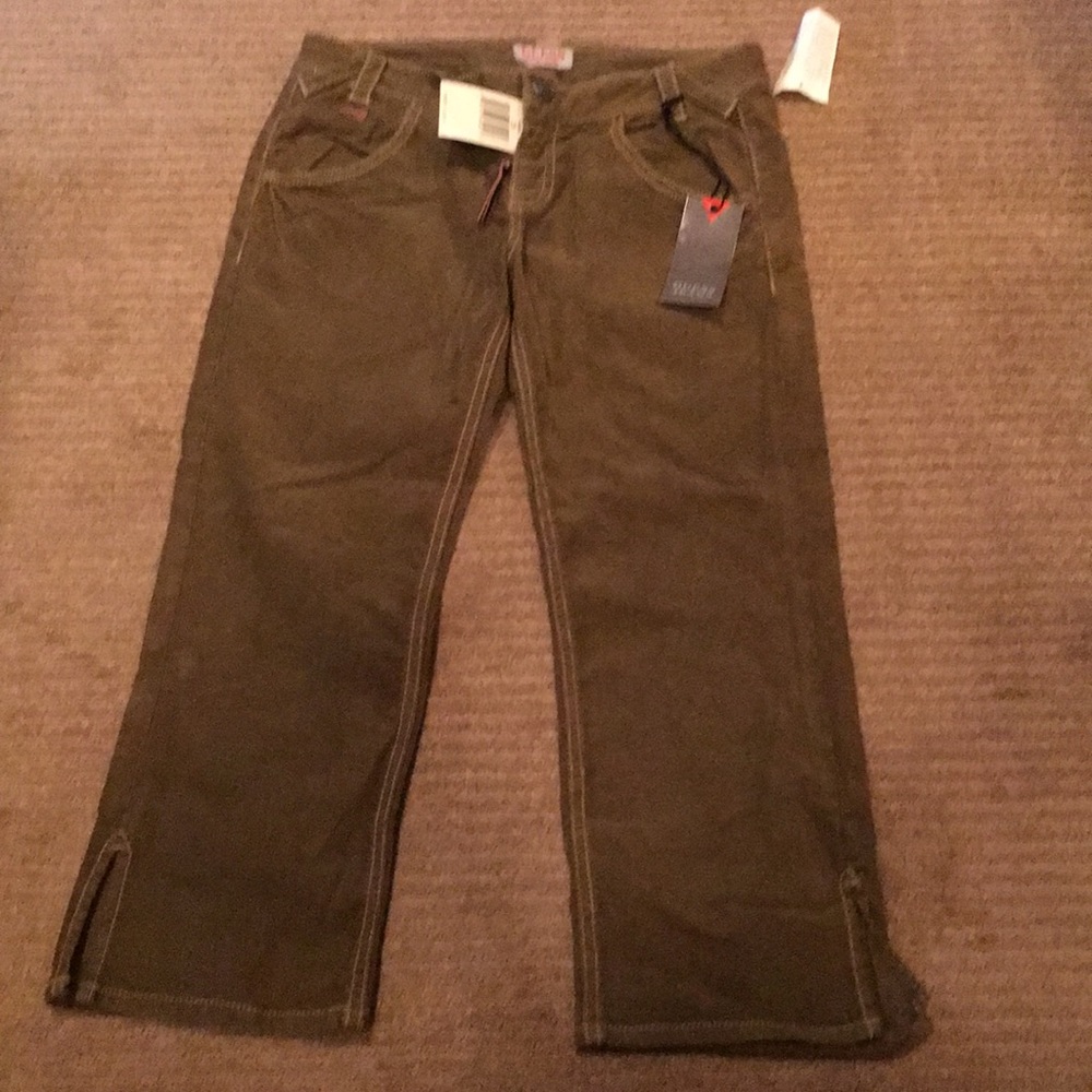Corduroy Capri pants